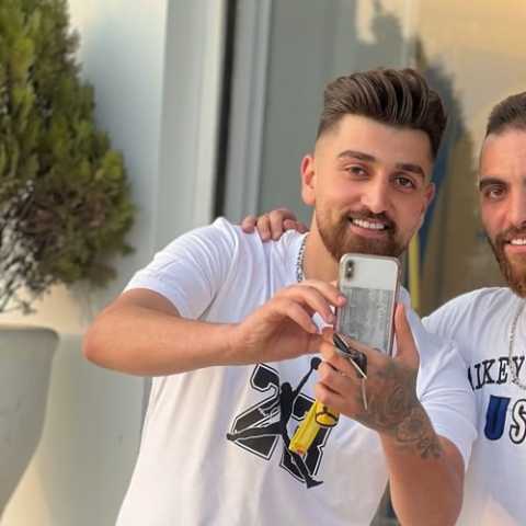آهنگ ماهان خادمی این کیجا ردیه فاز فاز جنگیه