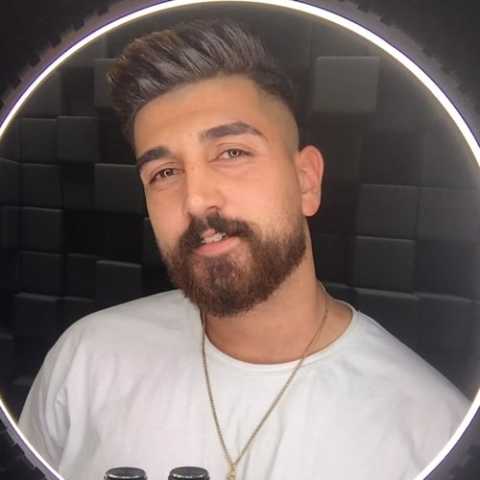 آهنگ ماهان خادمی تی اتا تاره می ره به دنیا ندمه