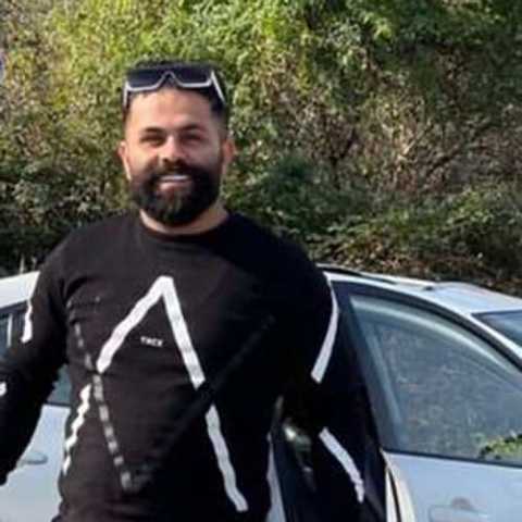آهنگ محمد اسمعلی بین مه ره در بورین این شهر بوی غم دارنه