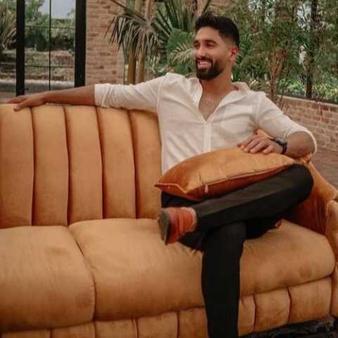 آهنگ جواد عباسی امان امان امان جوونی بورده